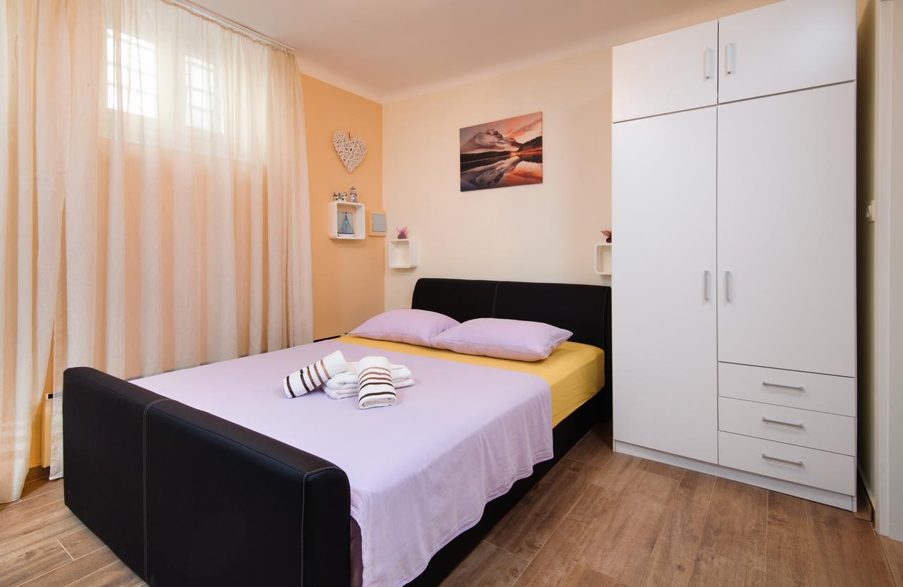 Private Accommodation Milisa Split Extérieur photo