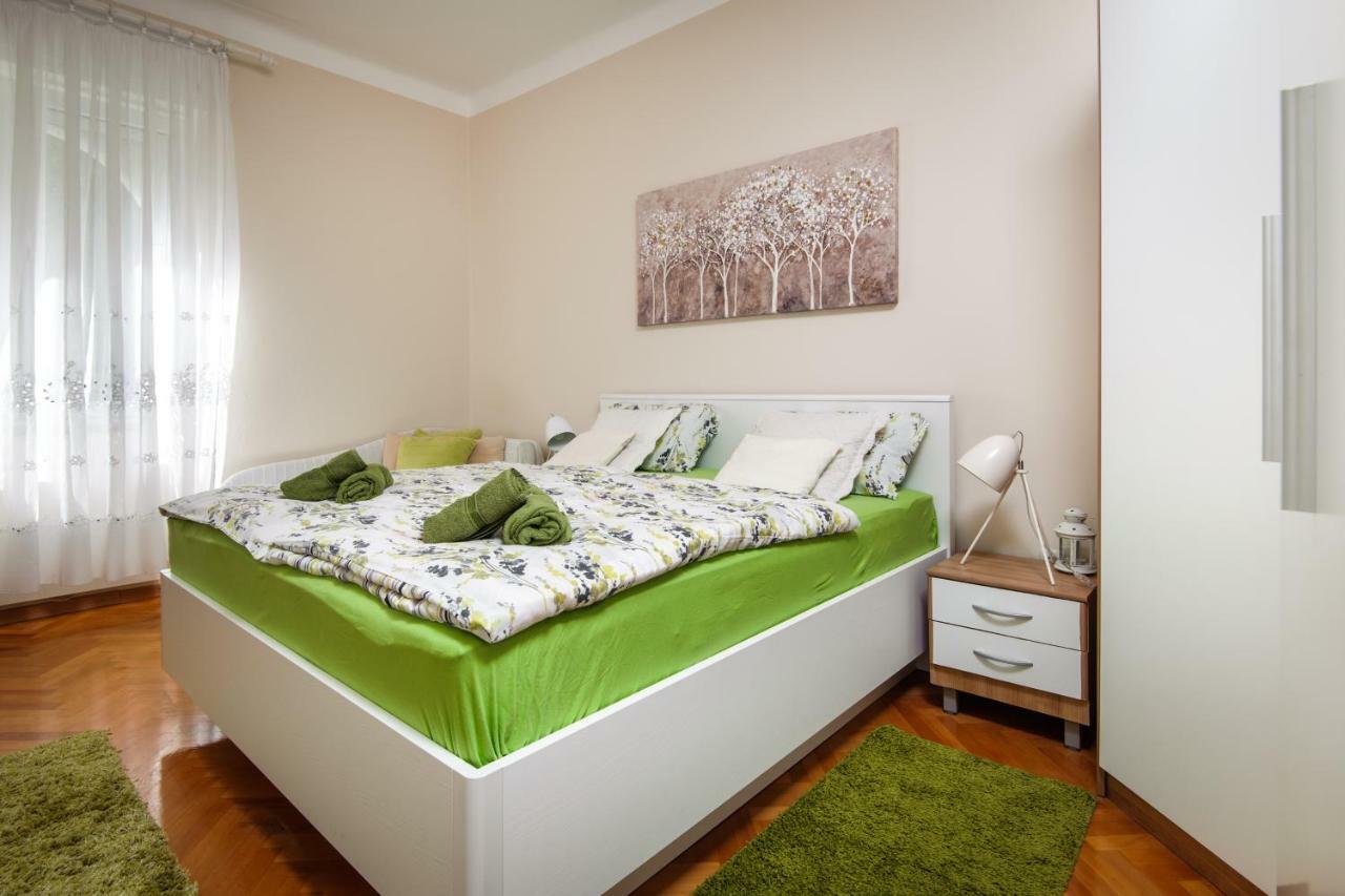 Private Accommodation Milisa Split Extérieur photo