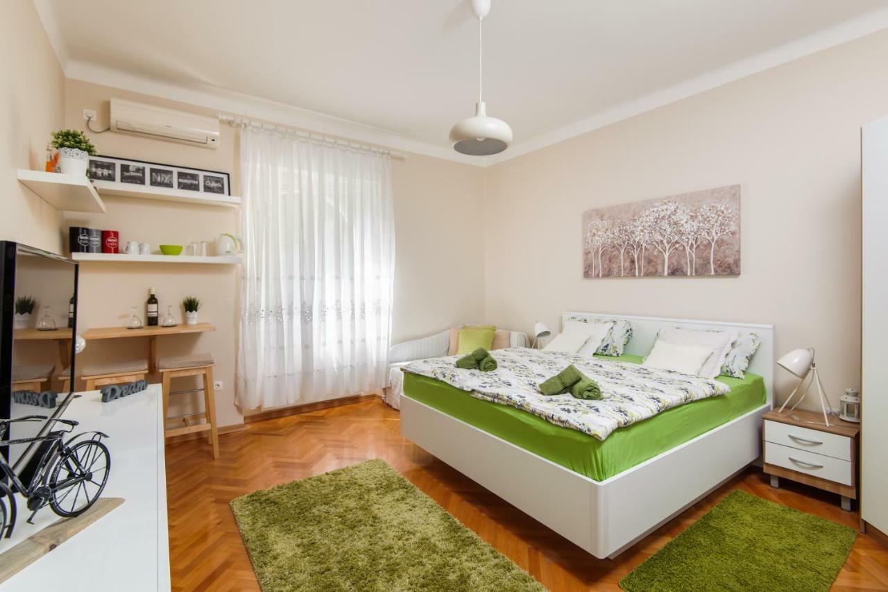 Private Accommodation Milisa Split Extérieur photo